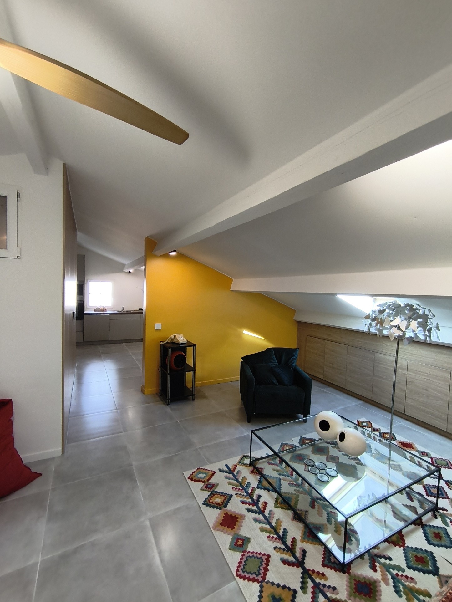 SUR LA CORNICHE, UNE VILLA... — photo 2