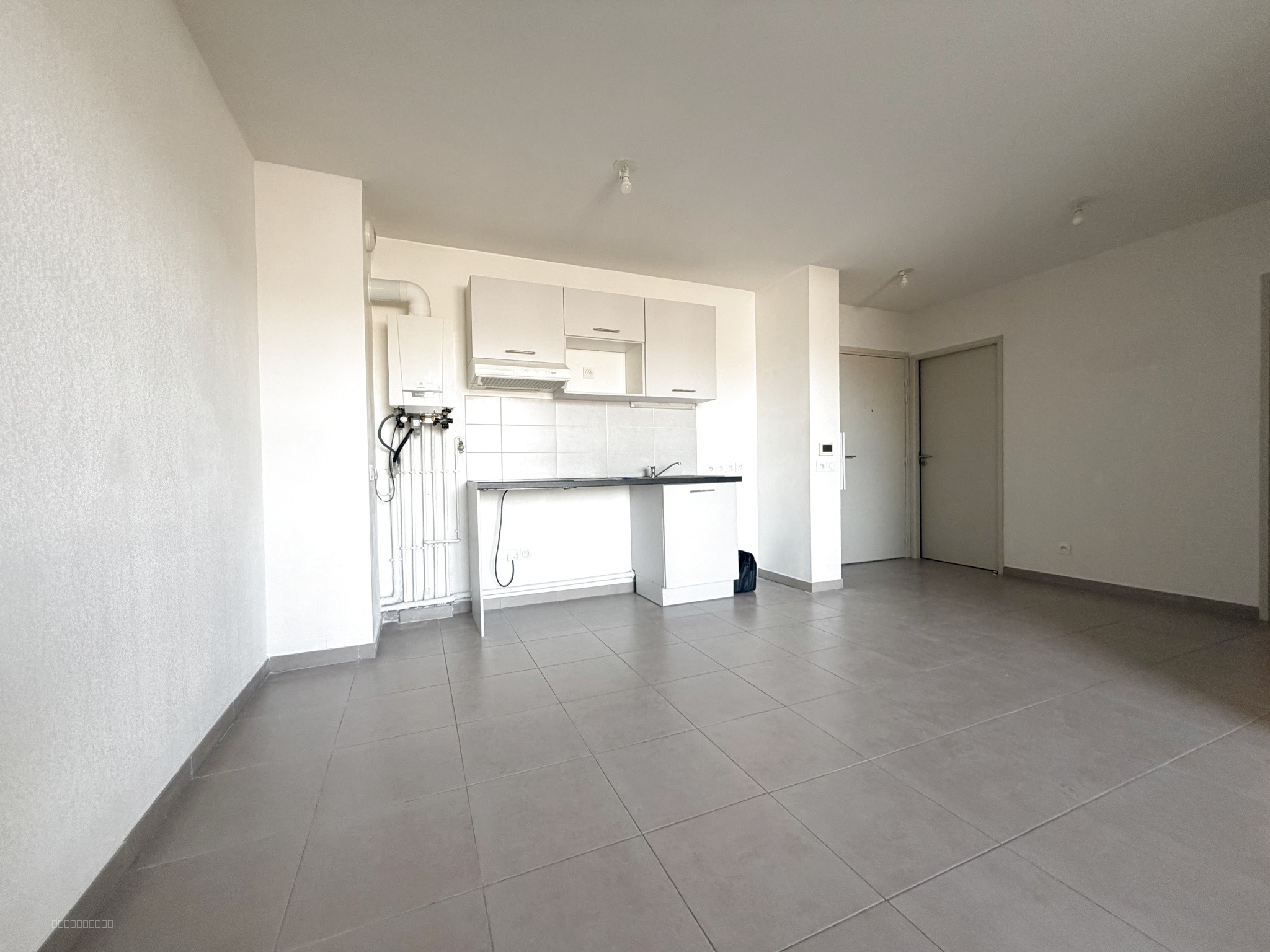 Appartement T2 Vedene — photo 2