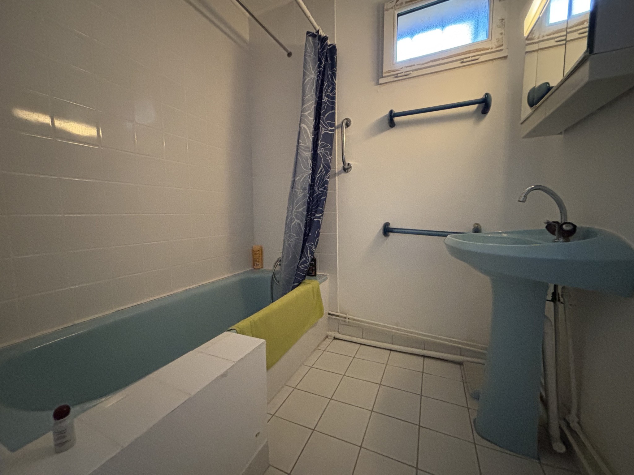 PROPRIETE FAMILIALE, ENSEMBLE DE 2 MAISONS ET DEPENDANCES — photo 12
