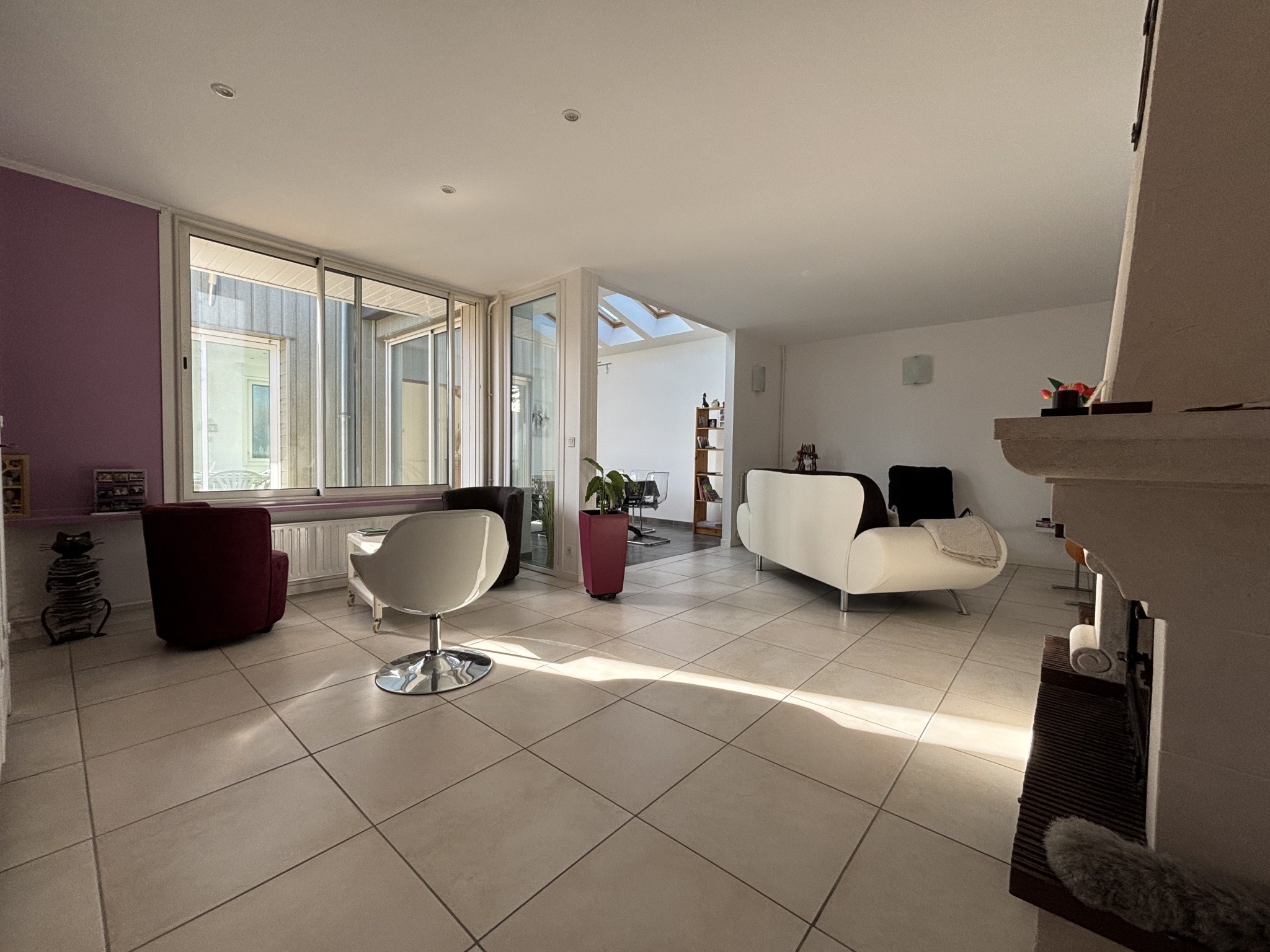 MAISON RENOVEE ET LUMINEUSE — photo 2