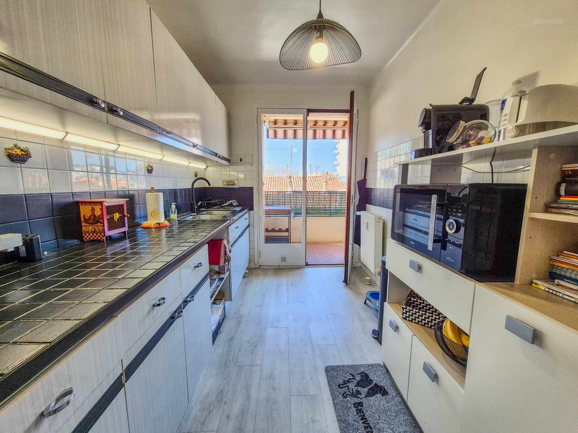 Appartement en dernier étage avec vue dégagée - Toulon — photo 5