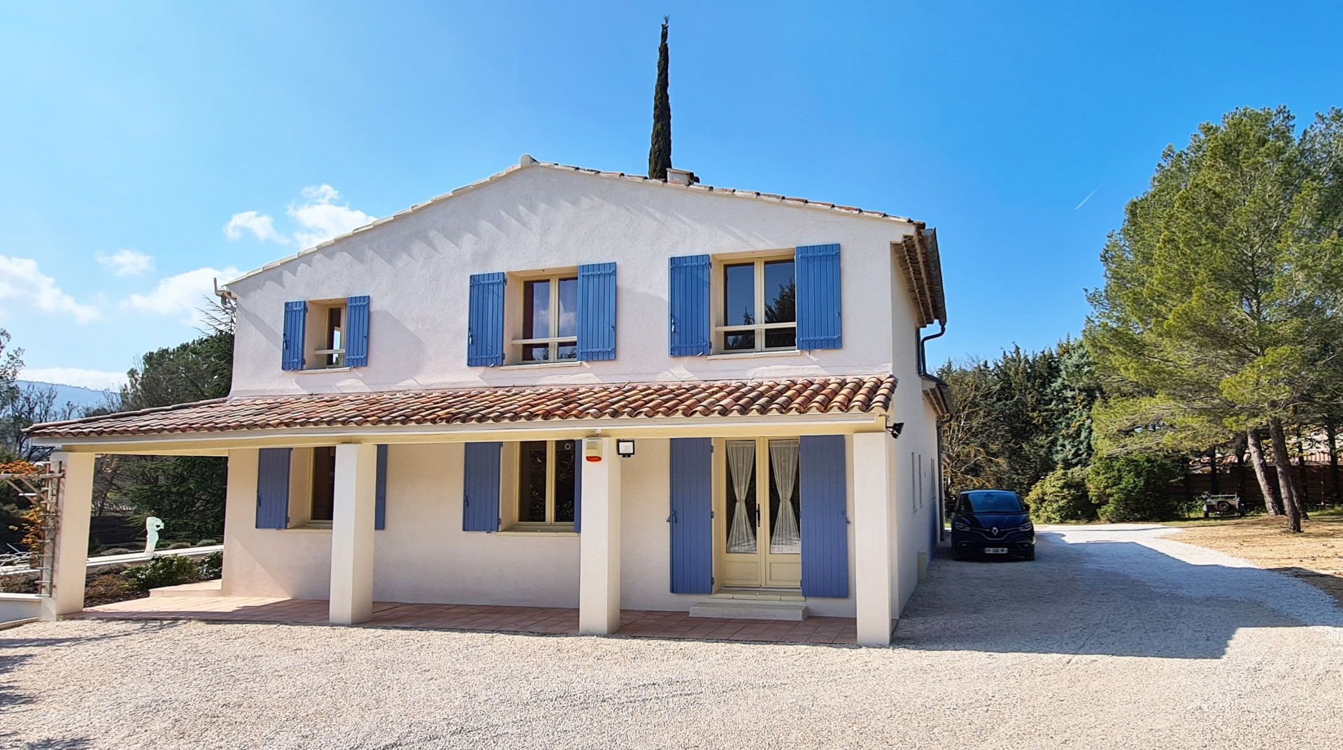 Villa haut de gamme de 180m2 à Brignoles - 8P - 6 Ch — photo 6