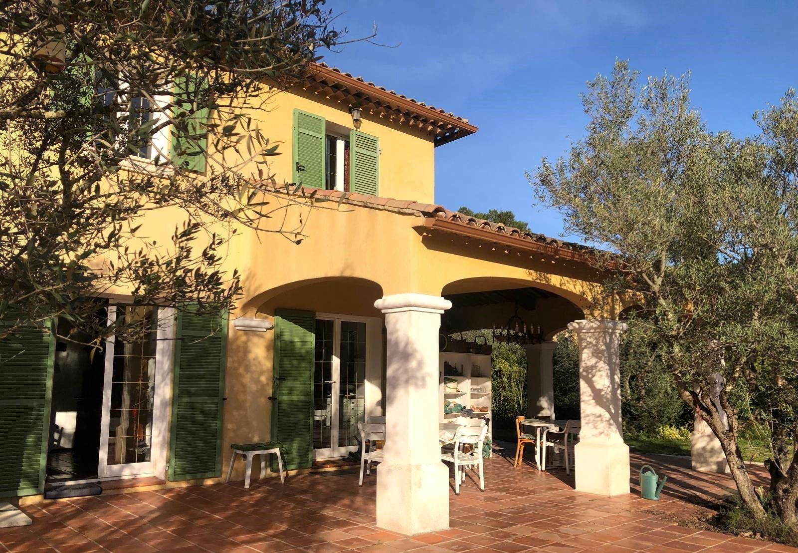 Villa Provençale 9 P / 6 Ch (SH 218 m2) au CANNET DES MAURES — photo 2