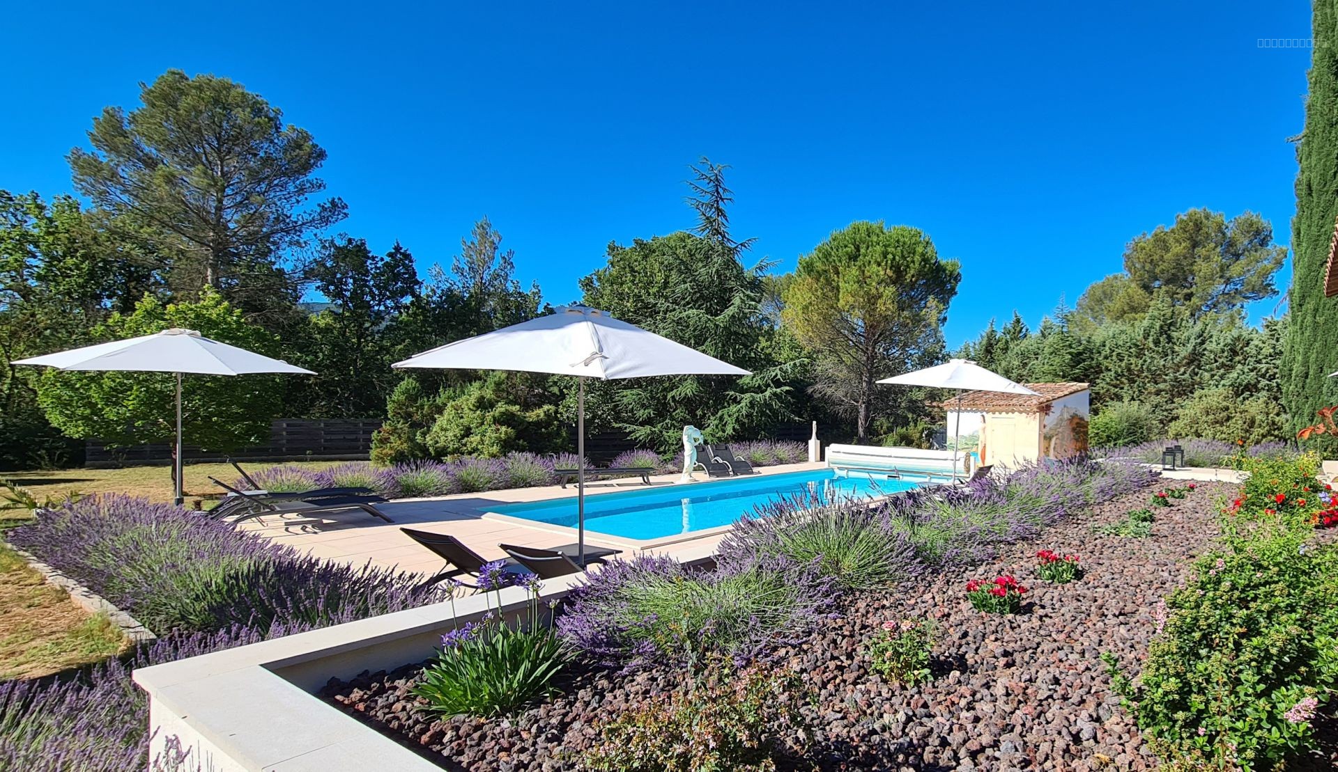 Villa haut de gamme de 180m2 à Brignoles - 8P - 6 Ch — photo 5
