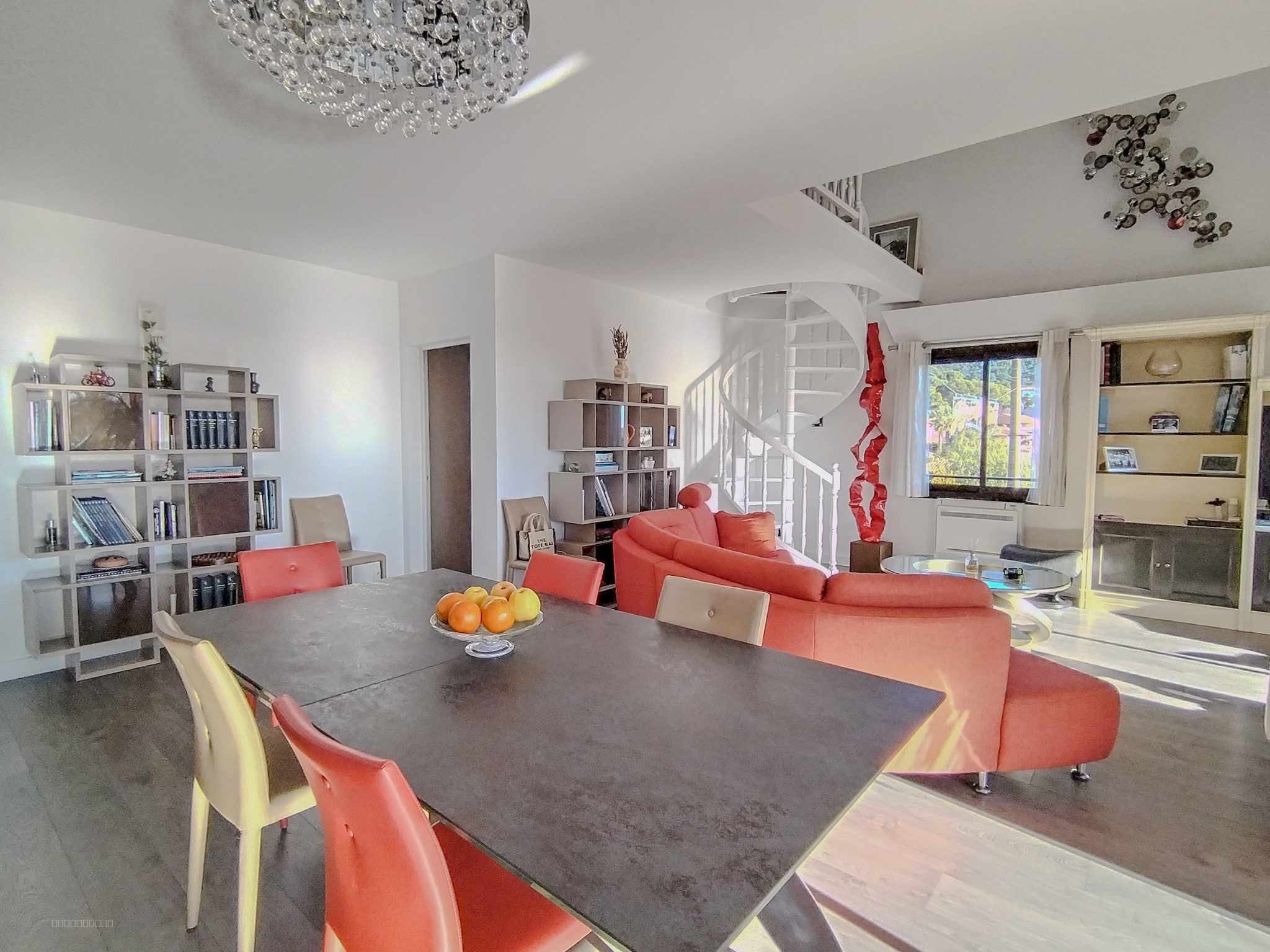Appartement T4 avec vue mer et garage - Carqueiranne — photo 2
