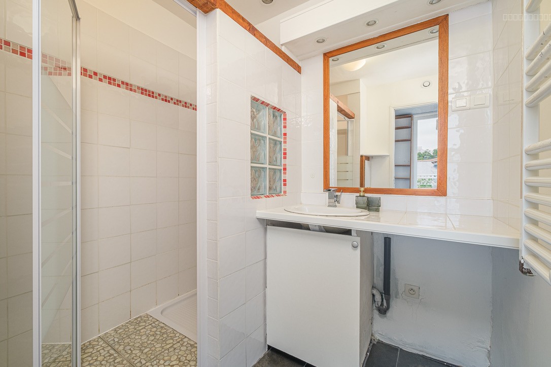 A 350m MER/Plage, CALME, MAISON 200m2, 5 chbres + Studio, JARDIN, PISCINE et PKGS — photo 19