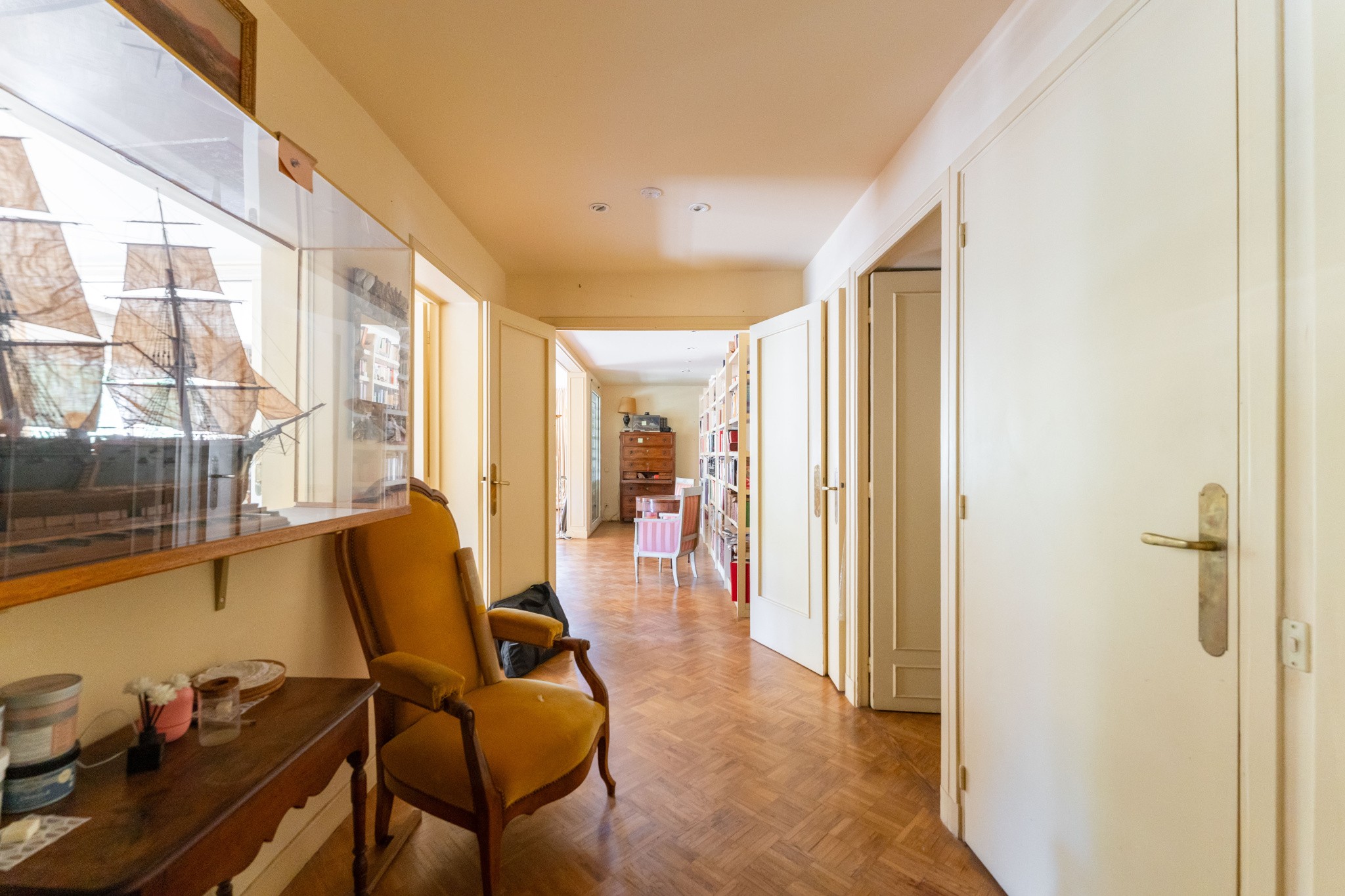 Bagatelle: RARE T5/6 de 176m2 avec TERRASSE de 57m2 + BOX et/ou PKG (prix en sus) — photo 12