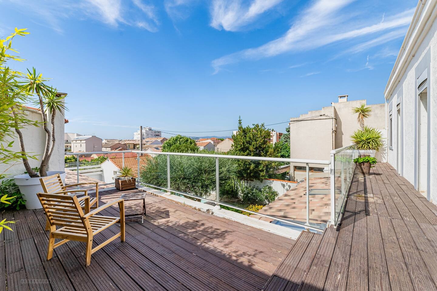 A 350m MER/Plage, CALME, MAISON 200m2, 5 chbres + Studio, JARDIN, PISCINE et PKGS — photo 12