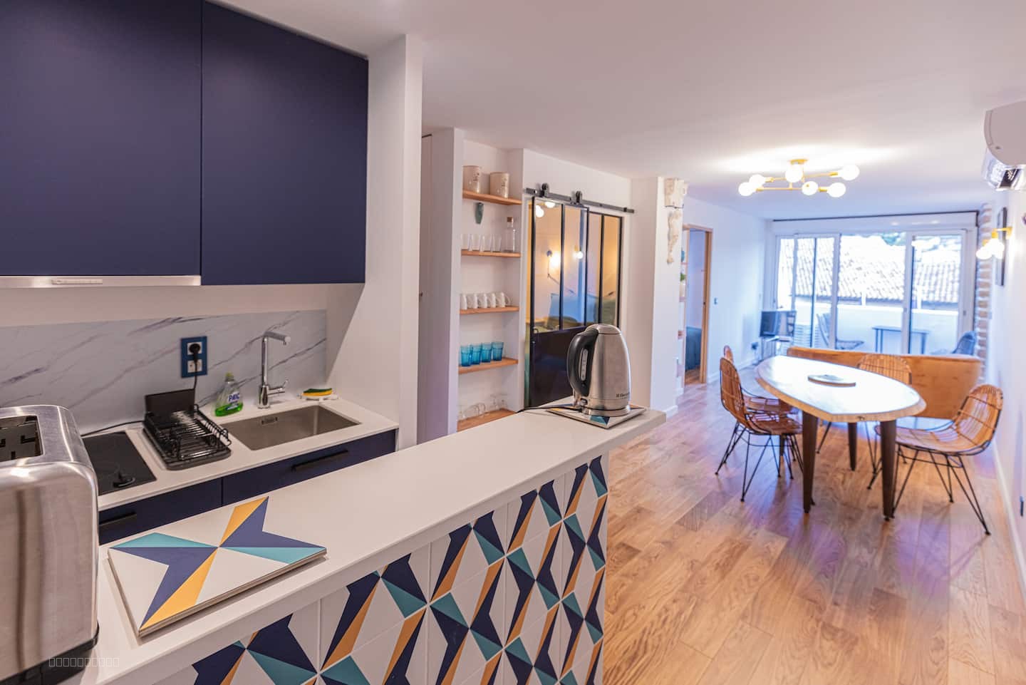 centre de cassis, à 3mn de la plage, T3 av Balcon, rénové par archi! — photo 2