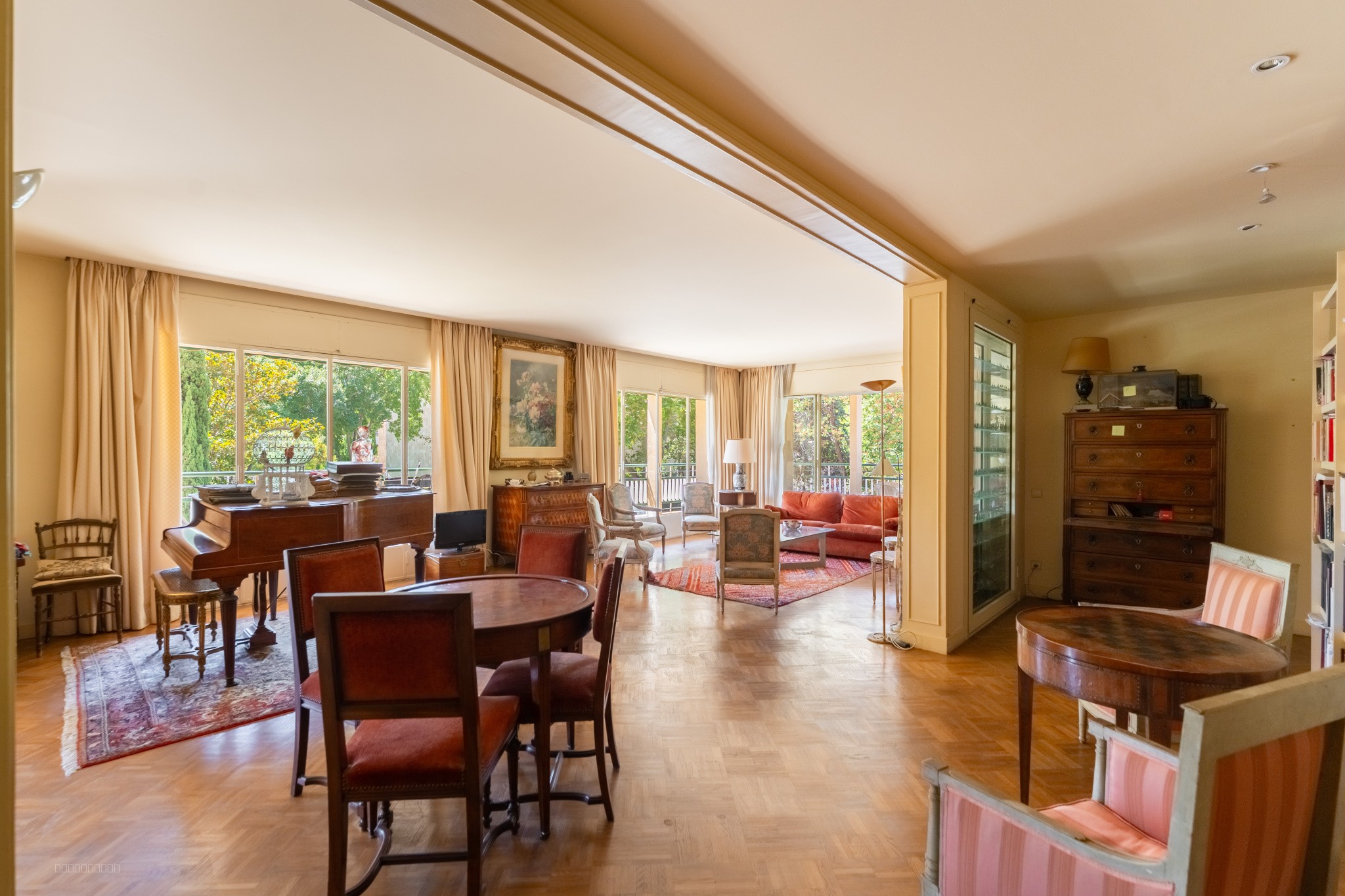 Bagatelle: RARE T5/6 de 176m2 avec TERRASSE de 57m2 + BOX et/ou PKG (prix en sus) — photo 4