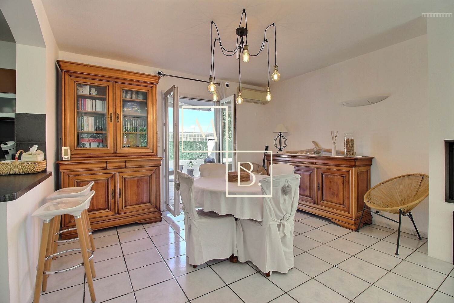 Montpellier, Ovalie / Bagatelle, Maison 5 pièces de 100 m2 avec 4 chambres, garage et jardin avec piscine — photo 9