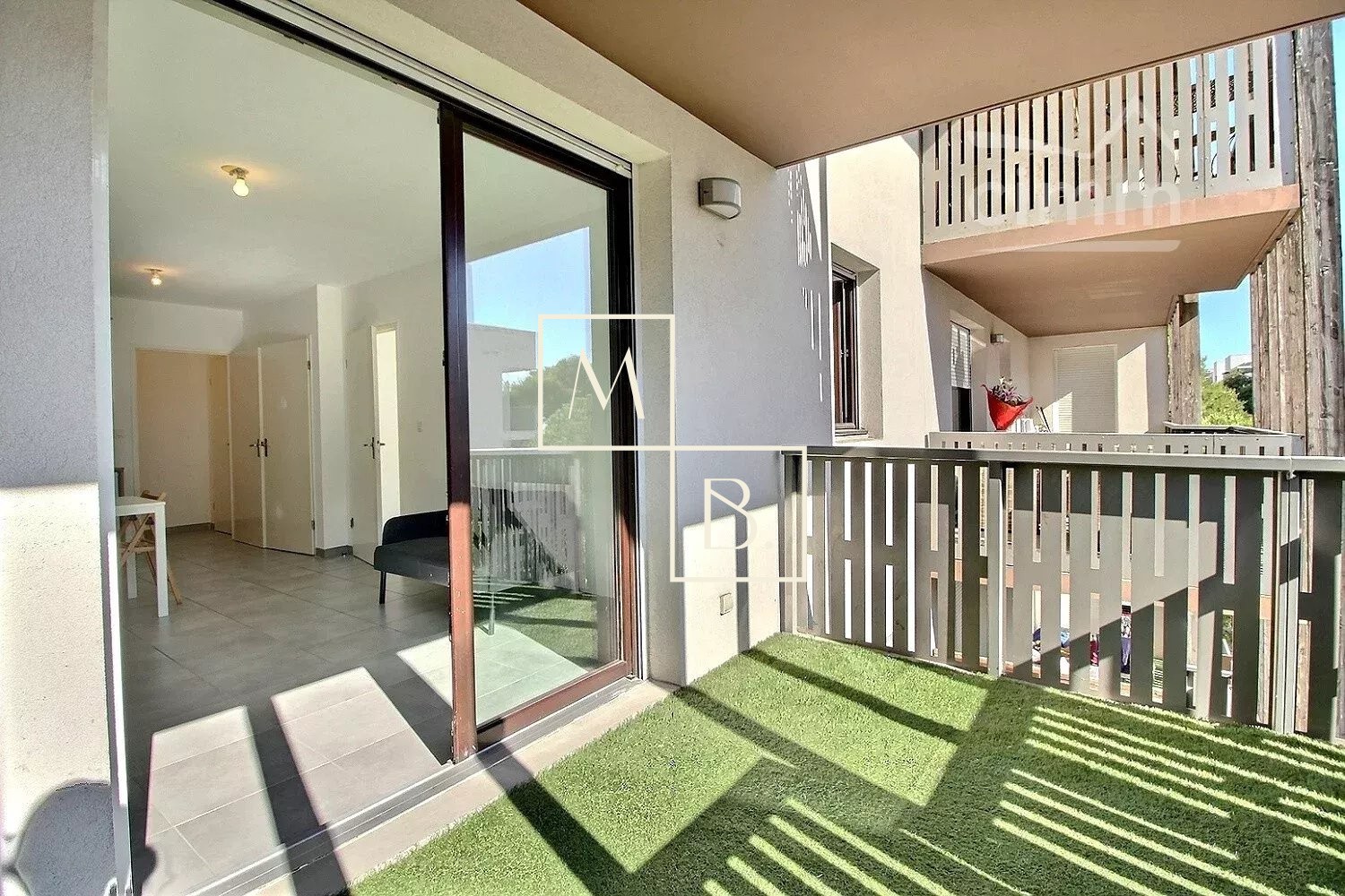 T2 de 41 m2 avec balcon 8 m2 et parking — photo 8