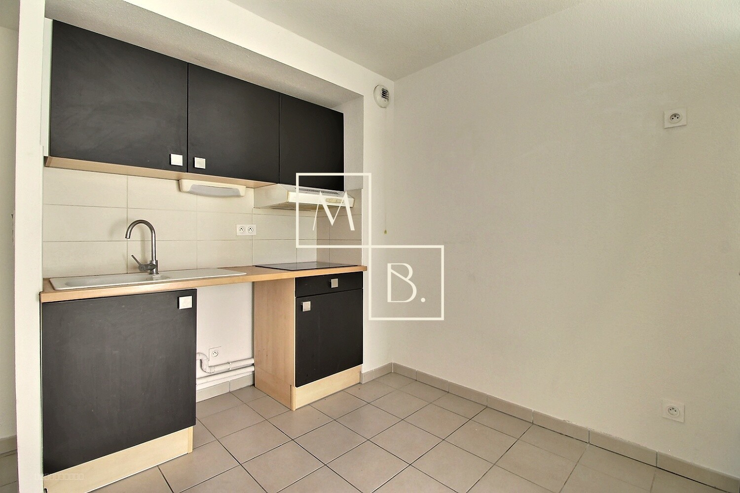 Montpellier, secteur Ovalie, appartement T2 de 46 m2 avec terrasse et parking — photo 8