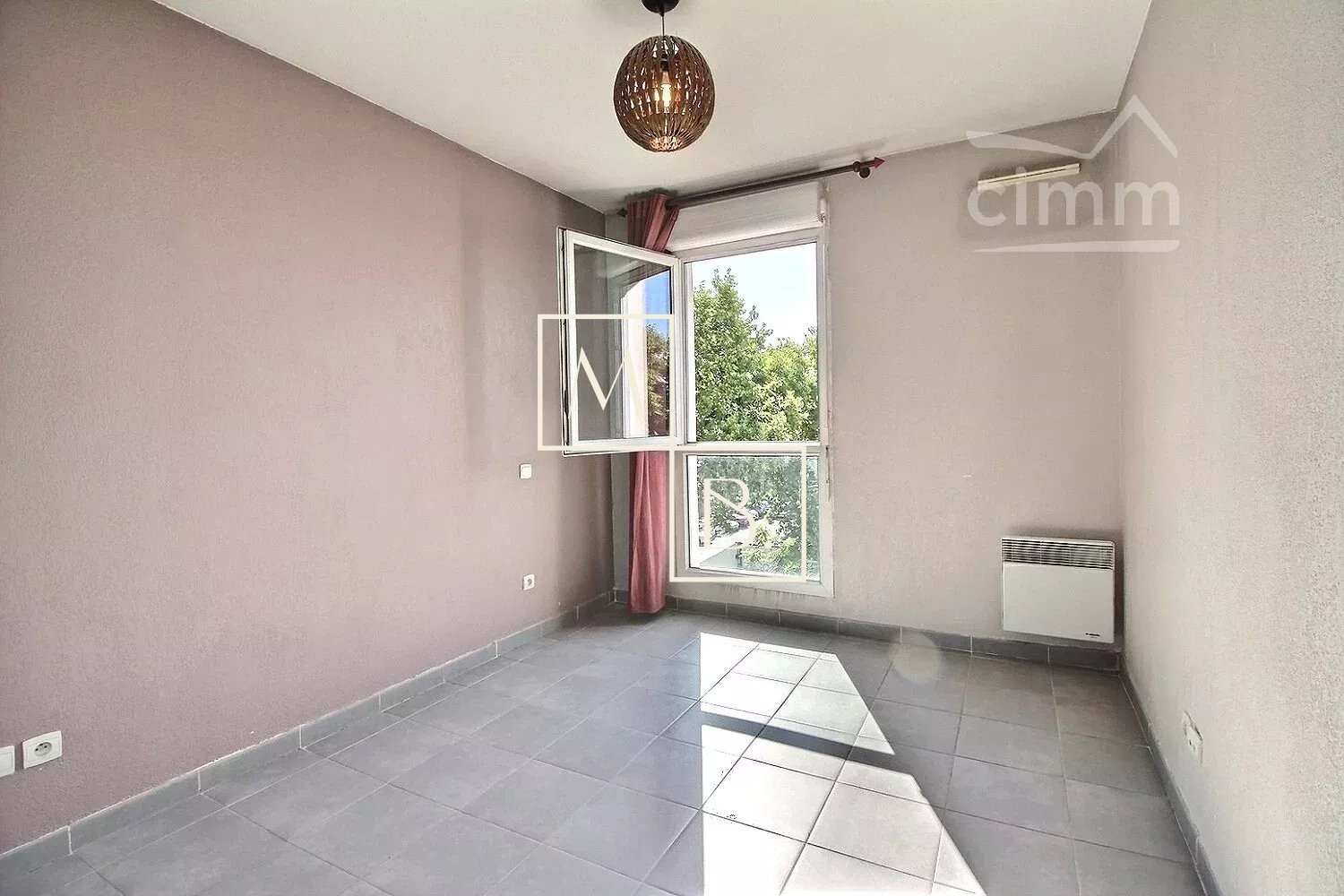 Appartement T3 de 60 m2 avec terrasse de 15 m2, parking et cave — photo 13