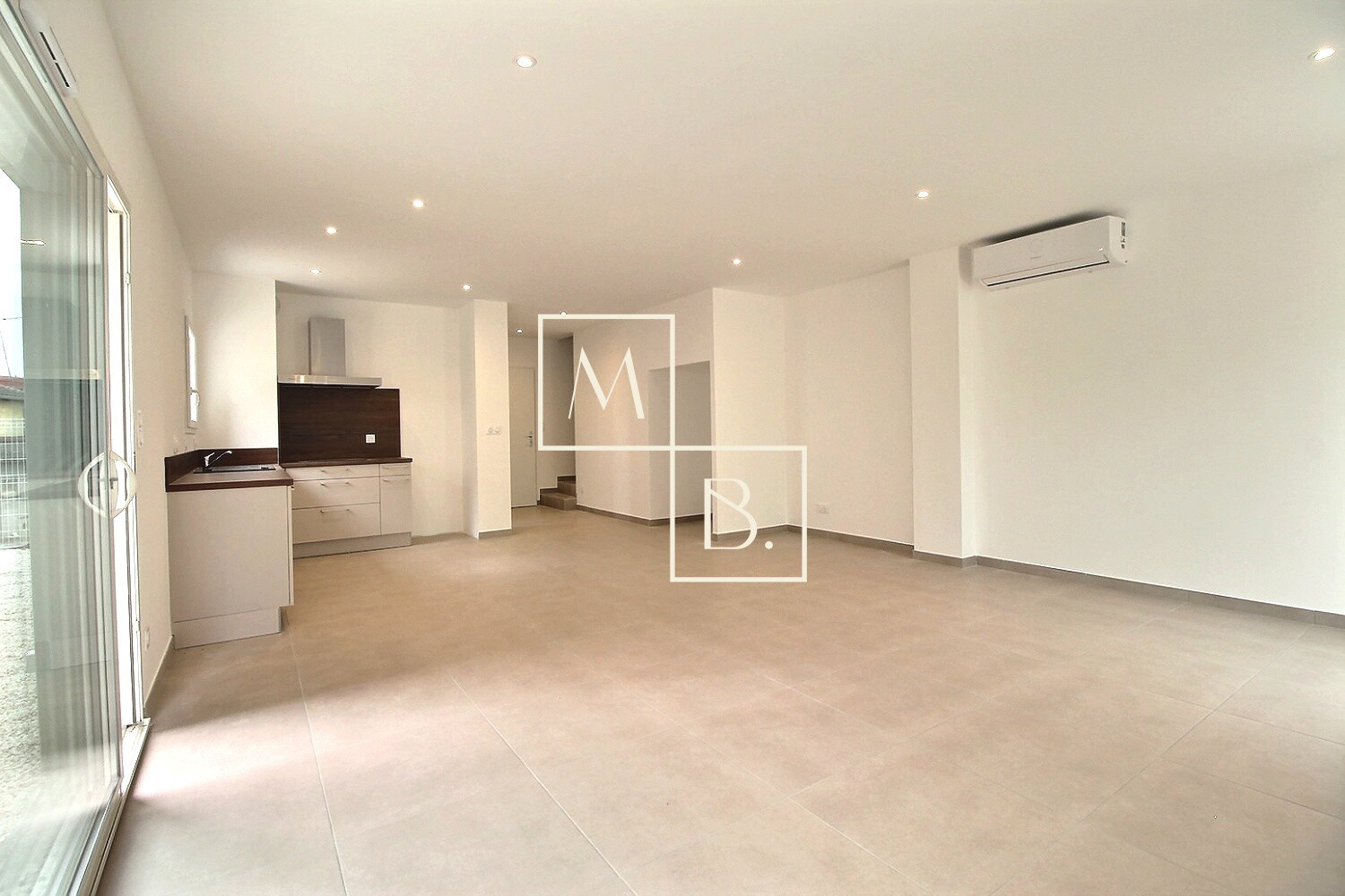 Magnifique MAISON NEUVE Béziers T4 97m2 à louer, jardin + parkings + clim — photo 3