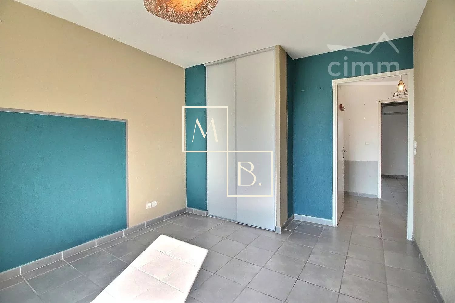 Appartement T3 de 60 m2 avec terrasse de 15 m2, parking et cave — photo 17