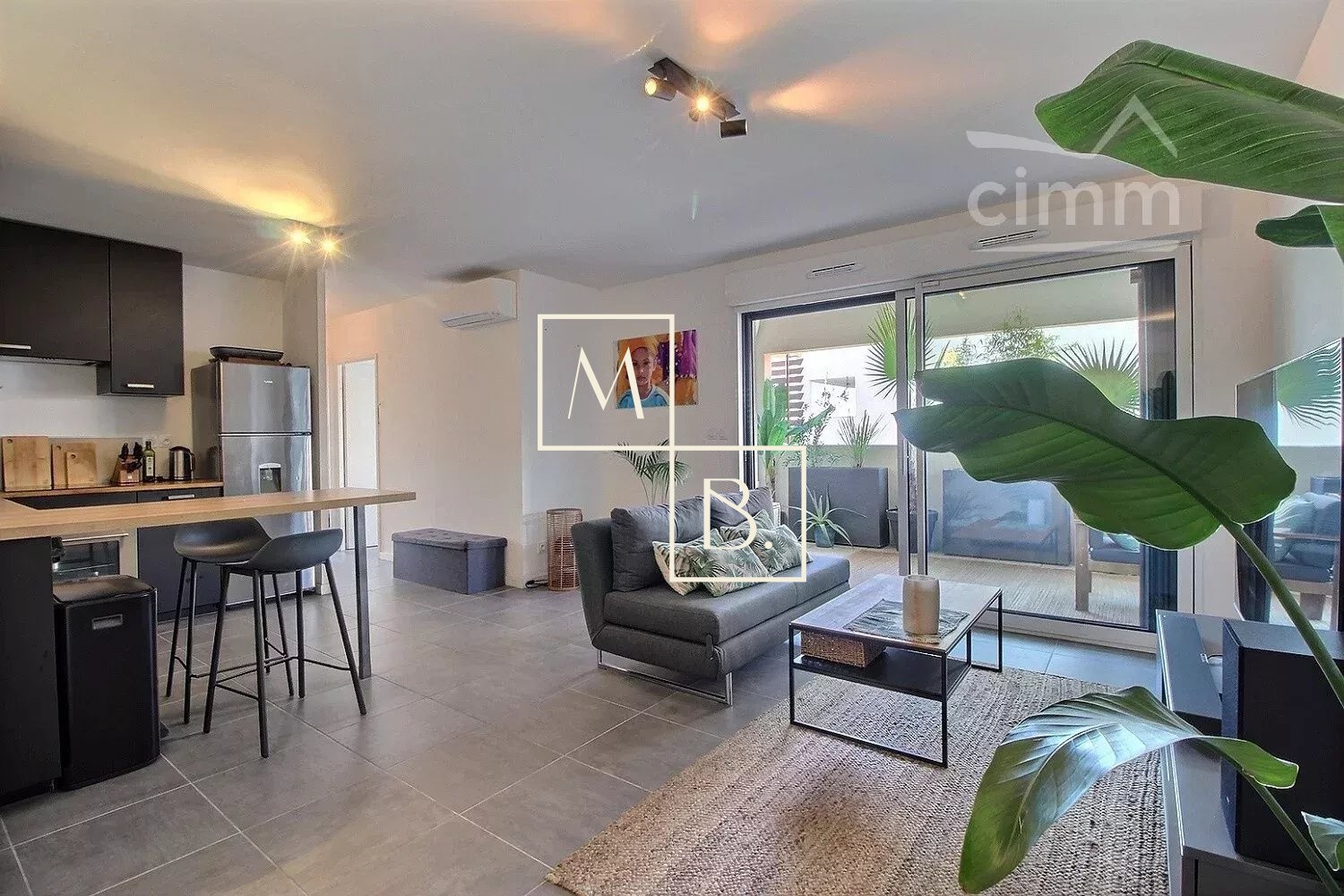 OVALIE - T3 meublé de 60m2 avec Terrasse + Parking — photo 4