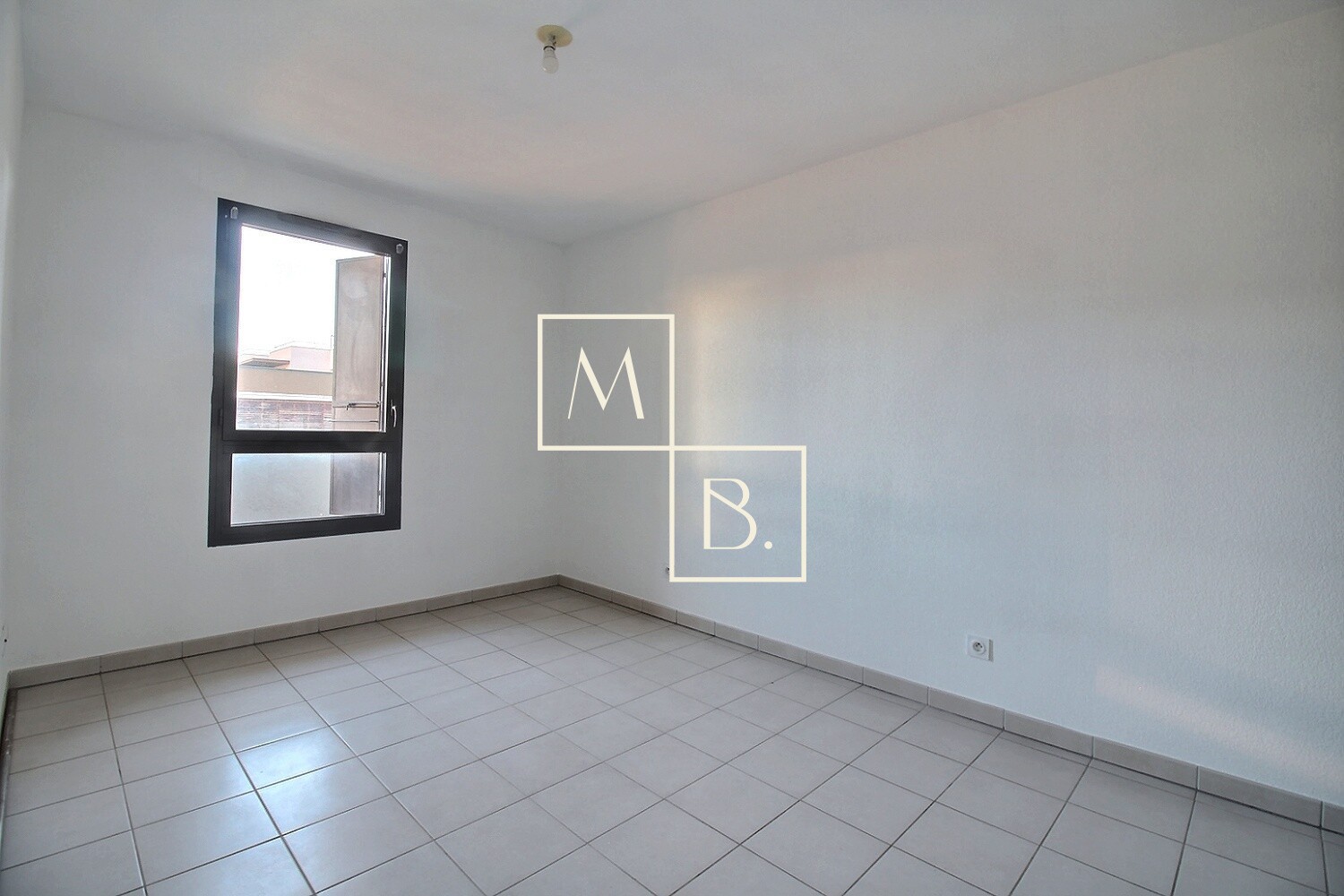 Montpellier, Ovalie, Appartement 3 pièces de 70 m2 avec terrasse et garage — photo 9
