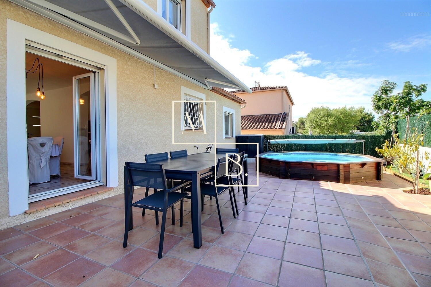 Montpellier, Ovalie / Bagatelle, Maison 5 pièces de 100 m2 avec 4 chambres, garage et jardin avec piscine — photo 5
