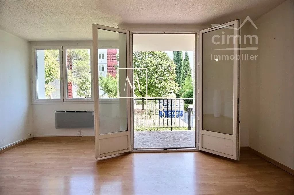 Estanove, T3 66m2 + balcon + garage — photo 3