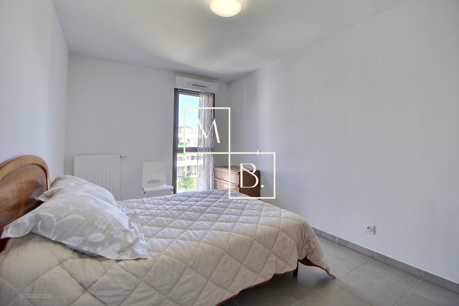 Montpellier, OVALIE, Appartement toit terrasse 4 pièces de 91m2 avec terrasses et 2 parkings — photo 10