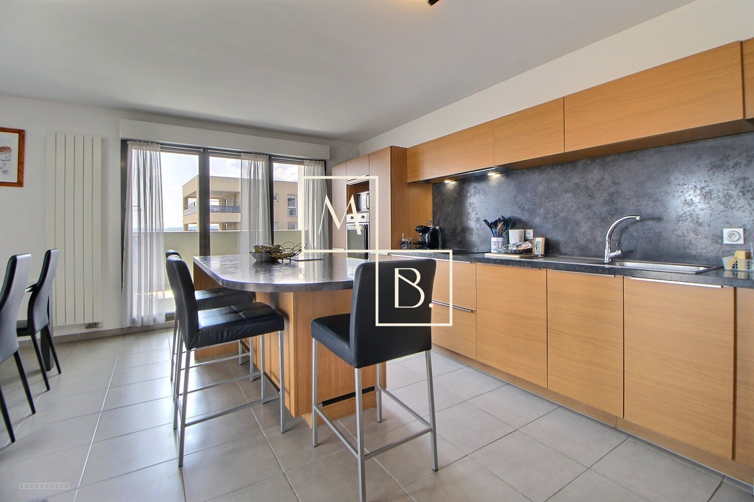 Montpellier, OVALIE, Appartement toit terrasse 4 pièces de 91m2 avec terrasses et 2 parkings — photo 8