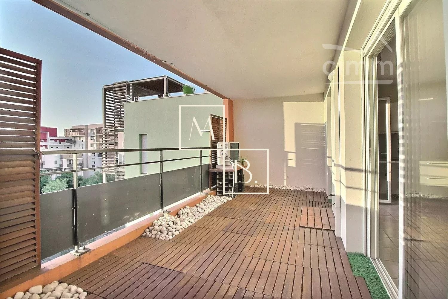 Appartement T3 de 60 m2 avec terrasse de 15 m2, parking et cave — photo 8
