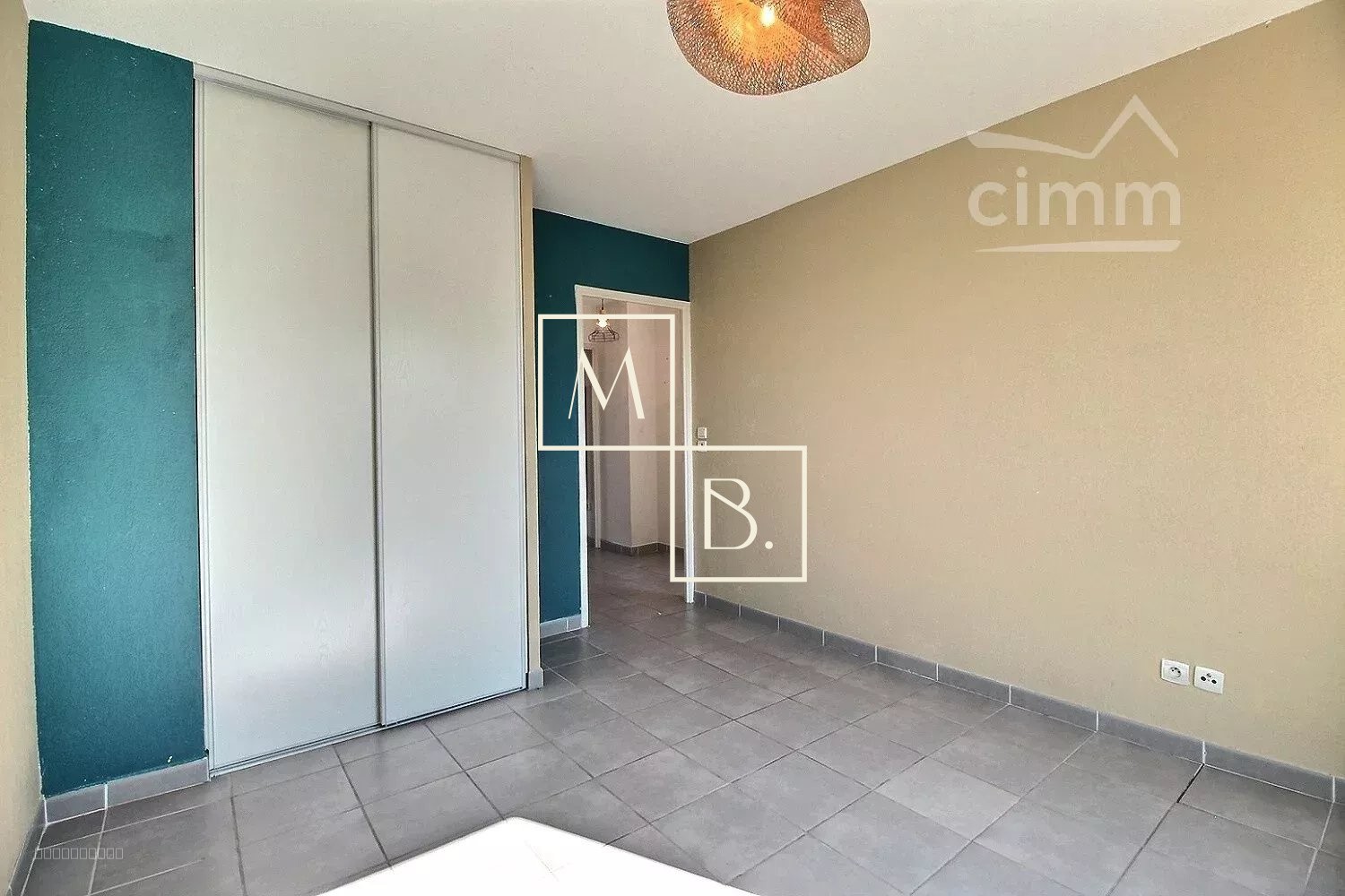 Appartement T3 de 60 m2 avec terrasse de 15 m2, parking et cave — photo 18