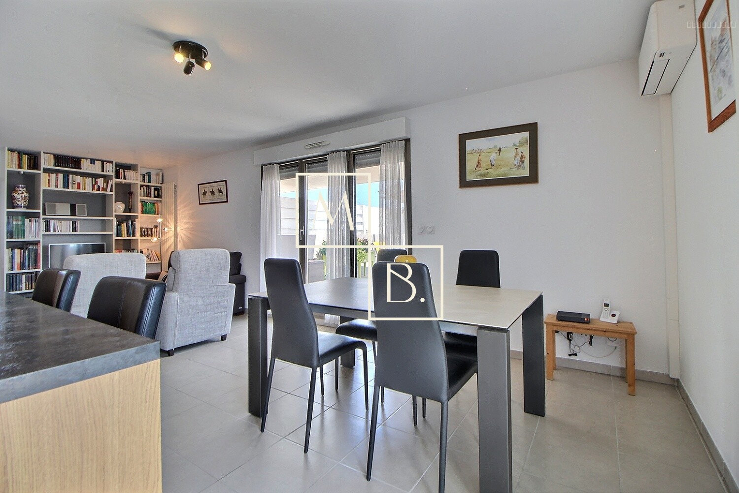 Montpellier, OVALIE, Appartement toit terrasse 4 pièces de 91m2 avec terrasses et 2 parkings — photo 3