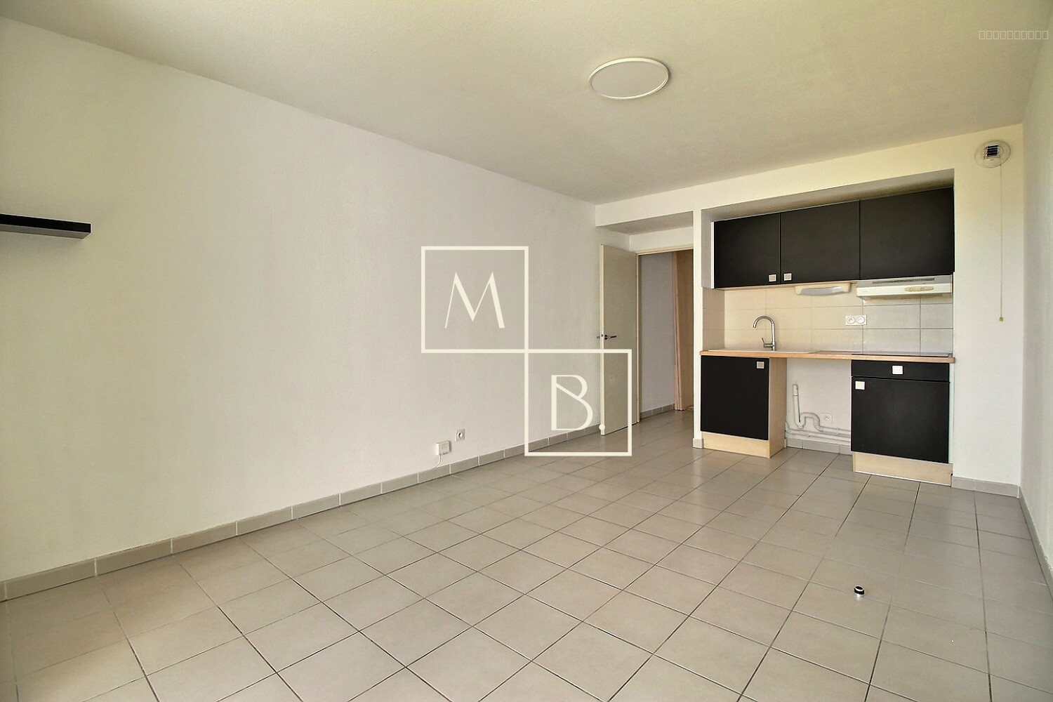 Montpellier, secteur Ovalie, appartement T2 de 46 m2 avec terrasse et parking — photo 7