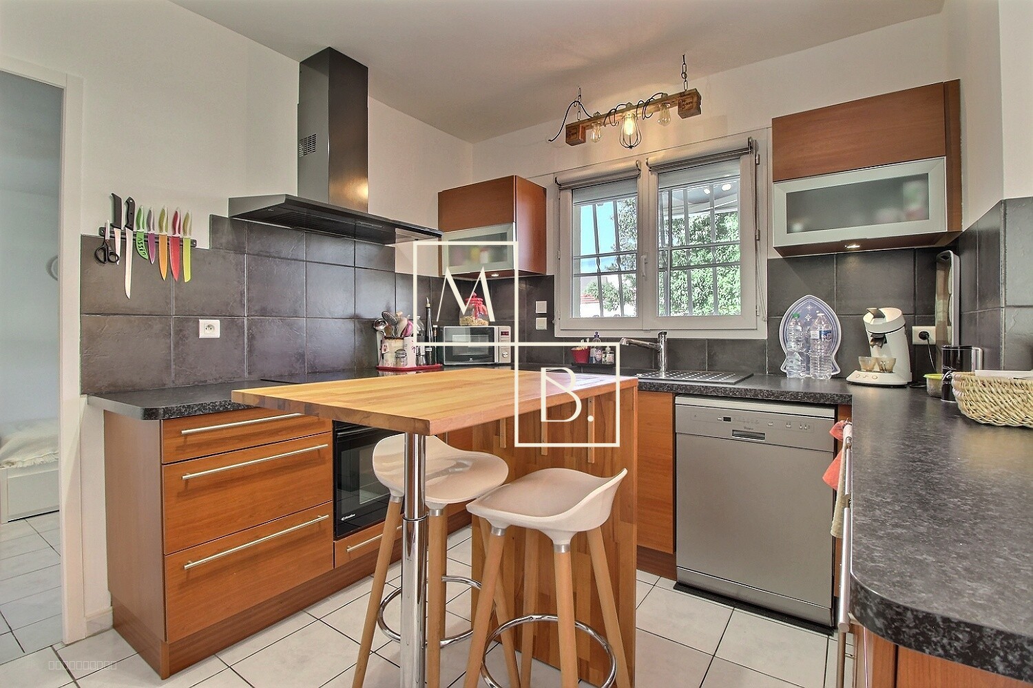 Montpellier, Ovalie / Bagatelle, Maison 5 pièces de 100 m2 avec 4 chambres, garage et jardin avec piscine — photo 12