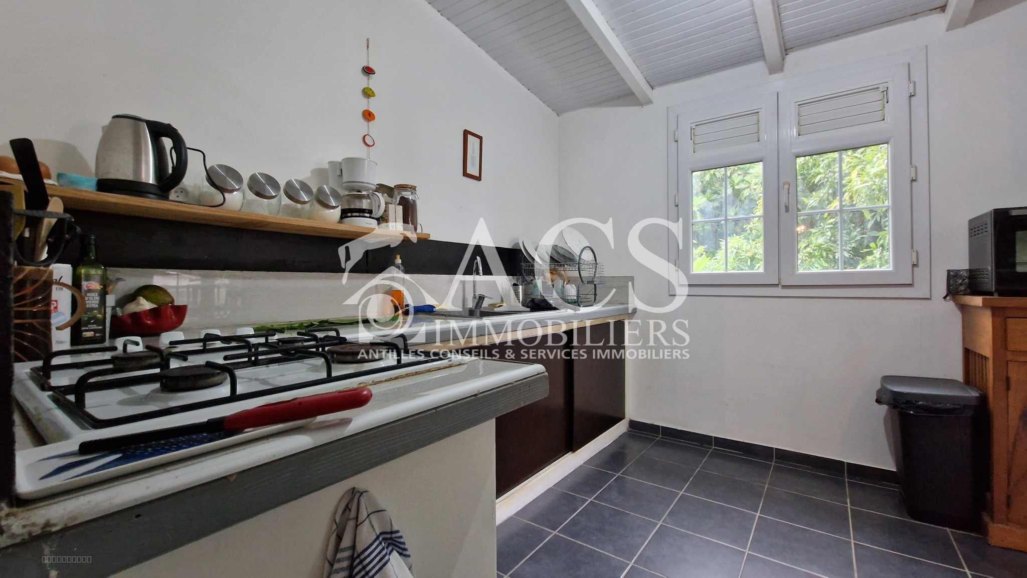 À vendre : Appartement T3   Nord Caraïbe, à deux pas de la plage — photo 2
