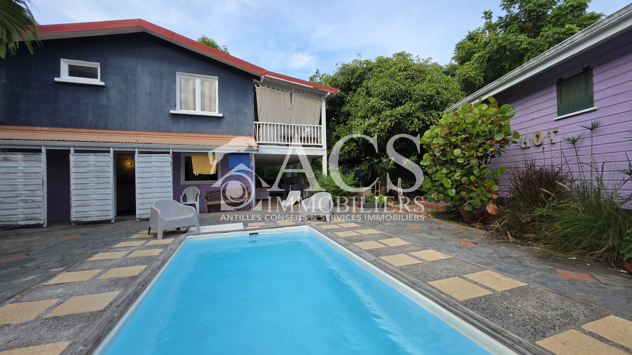 À vendre : Appartement T3 face à la piscine, proche plage, avec grande terrasse à CASE-PILOTE — photo 5