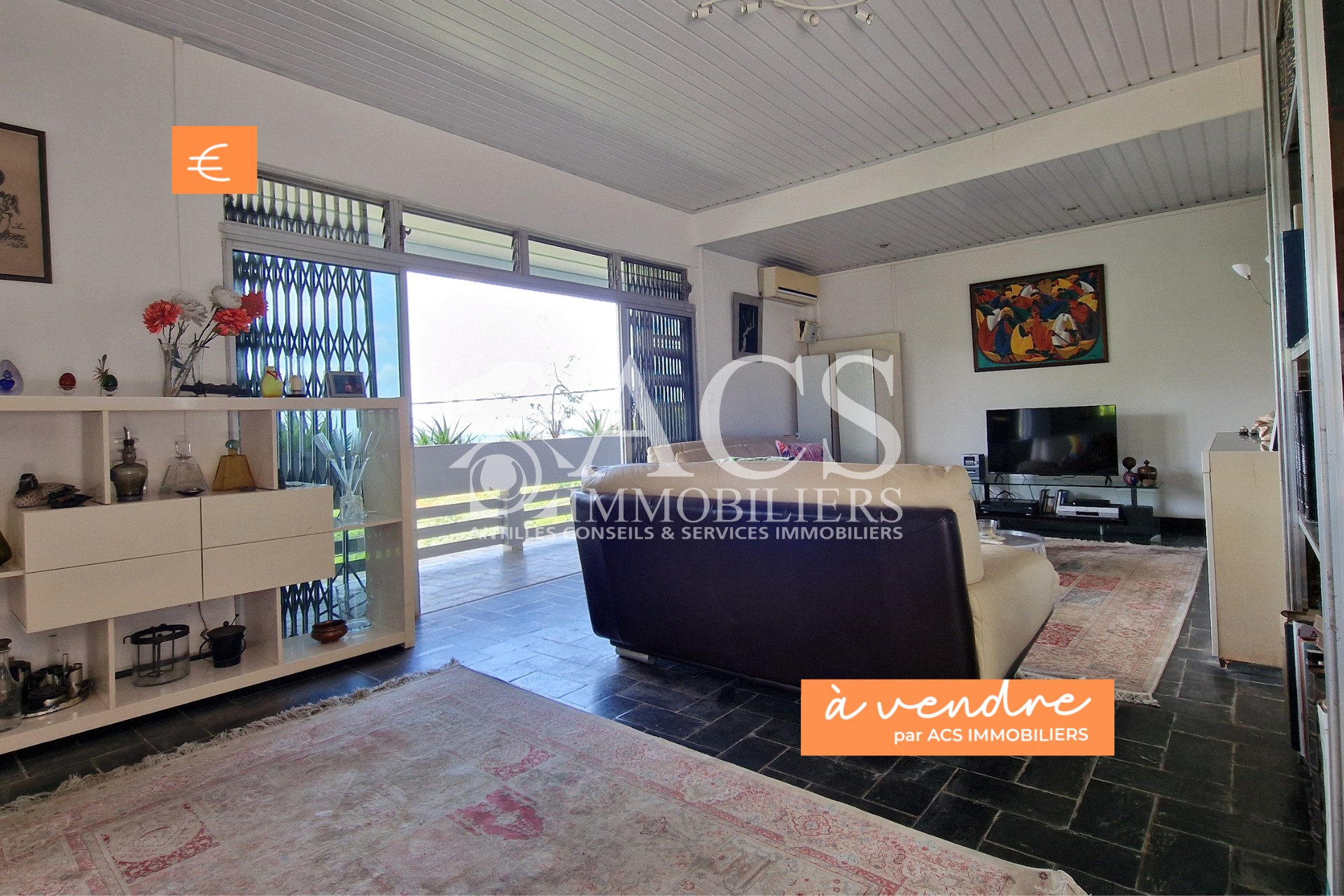 Maison T4 avec grand sous-sol aménageable - FORT DE FRANCE — photo 1
