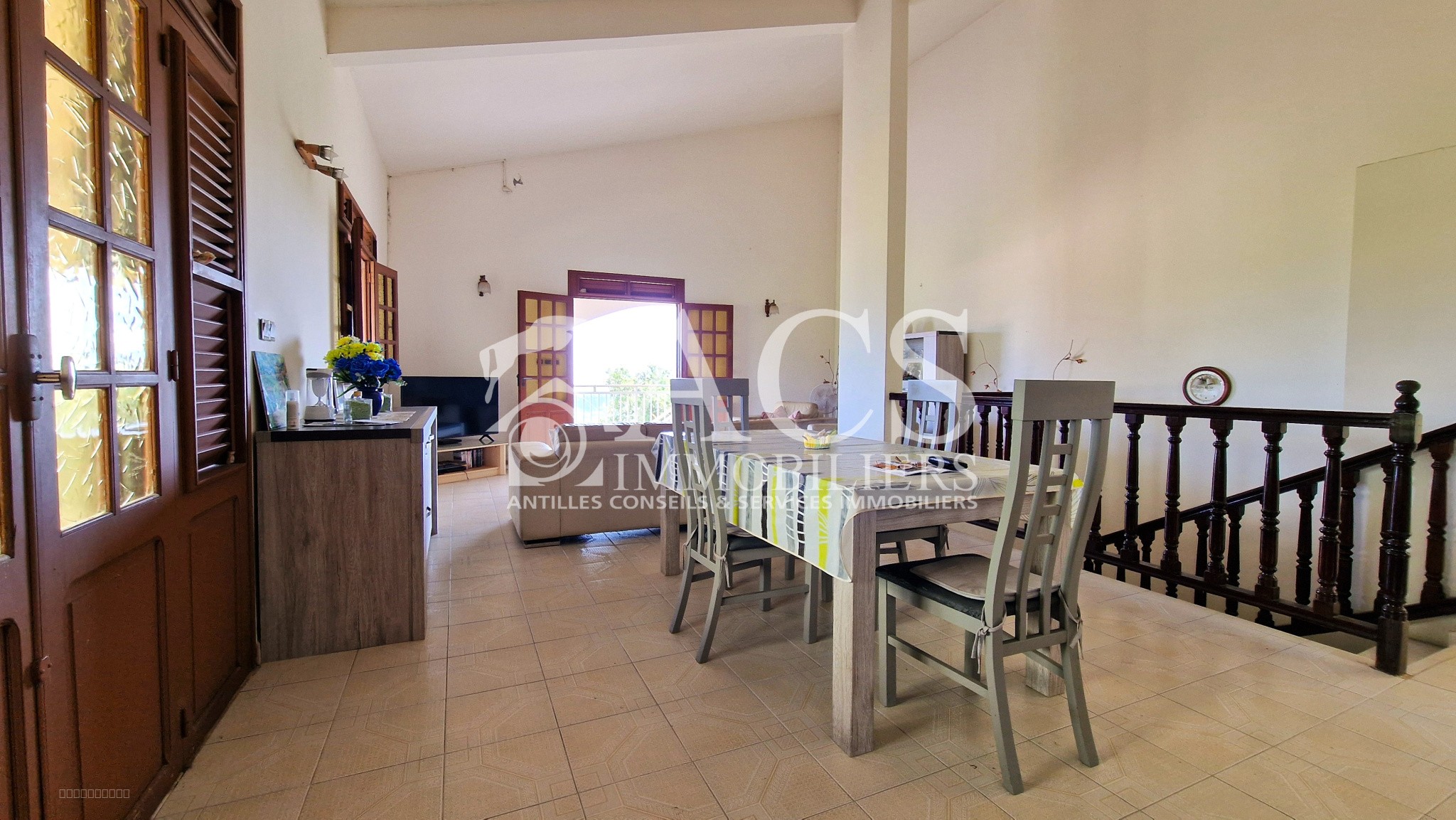 À vendre : Belle maison familiale avec vue mer et campagne, deux appartements indépendants, jardin arboré à AJ — photo 4
