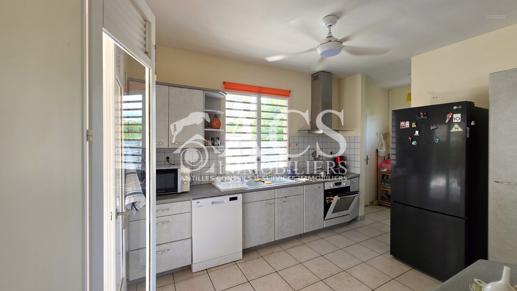 À vendre : Superbe villa sécurisée au Cap Chevalier à SAINTE-ANNE — photo 5