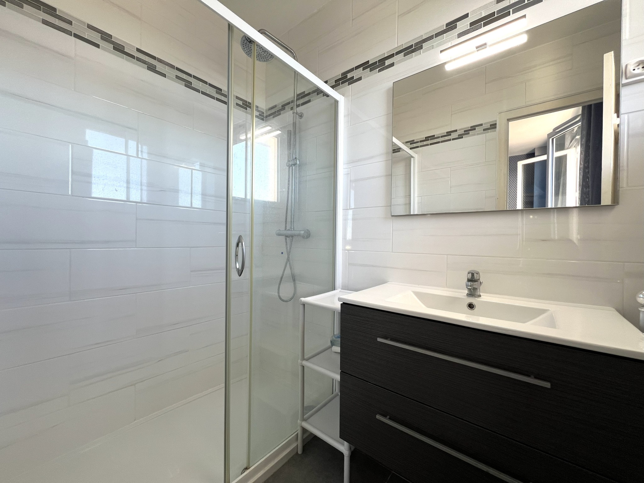 Appartement type 3, 64m2 habitable. — photo 9