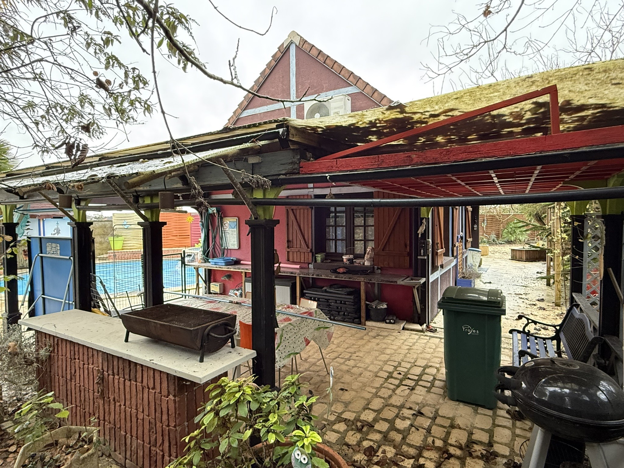 BUCHERES - Maison T3 70m2 avec piscine et spa — photo 10