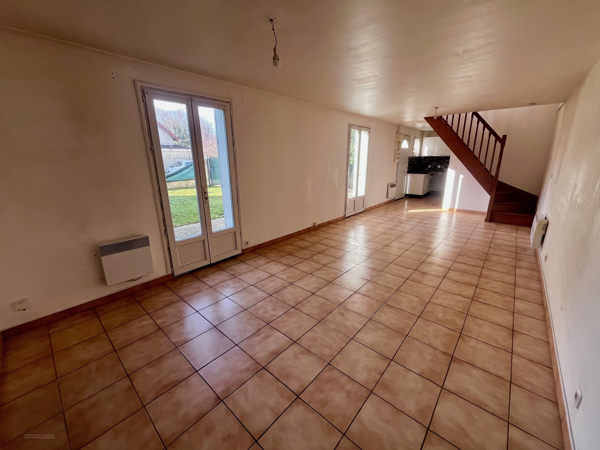Troyes - Charmante maison de 75 m 2 avec jardin — photo 4