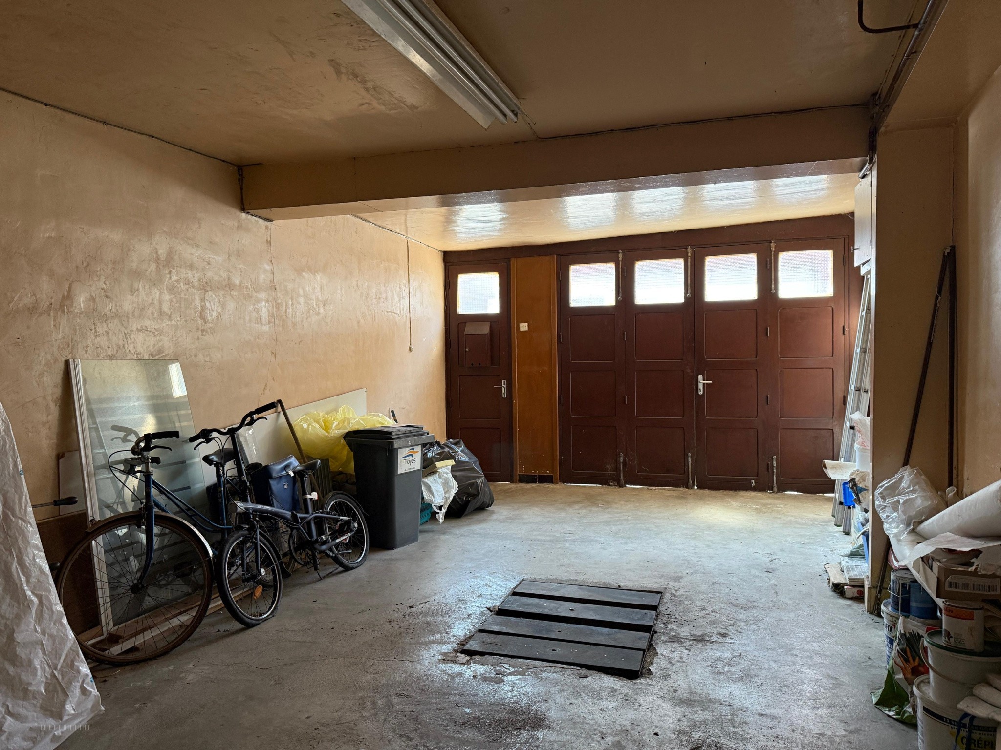 Troyes - Immeuble de 8 pièces avec garage + maison indépendante et jardin. — photo 10