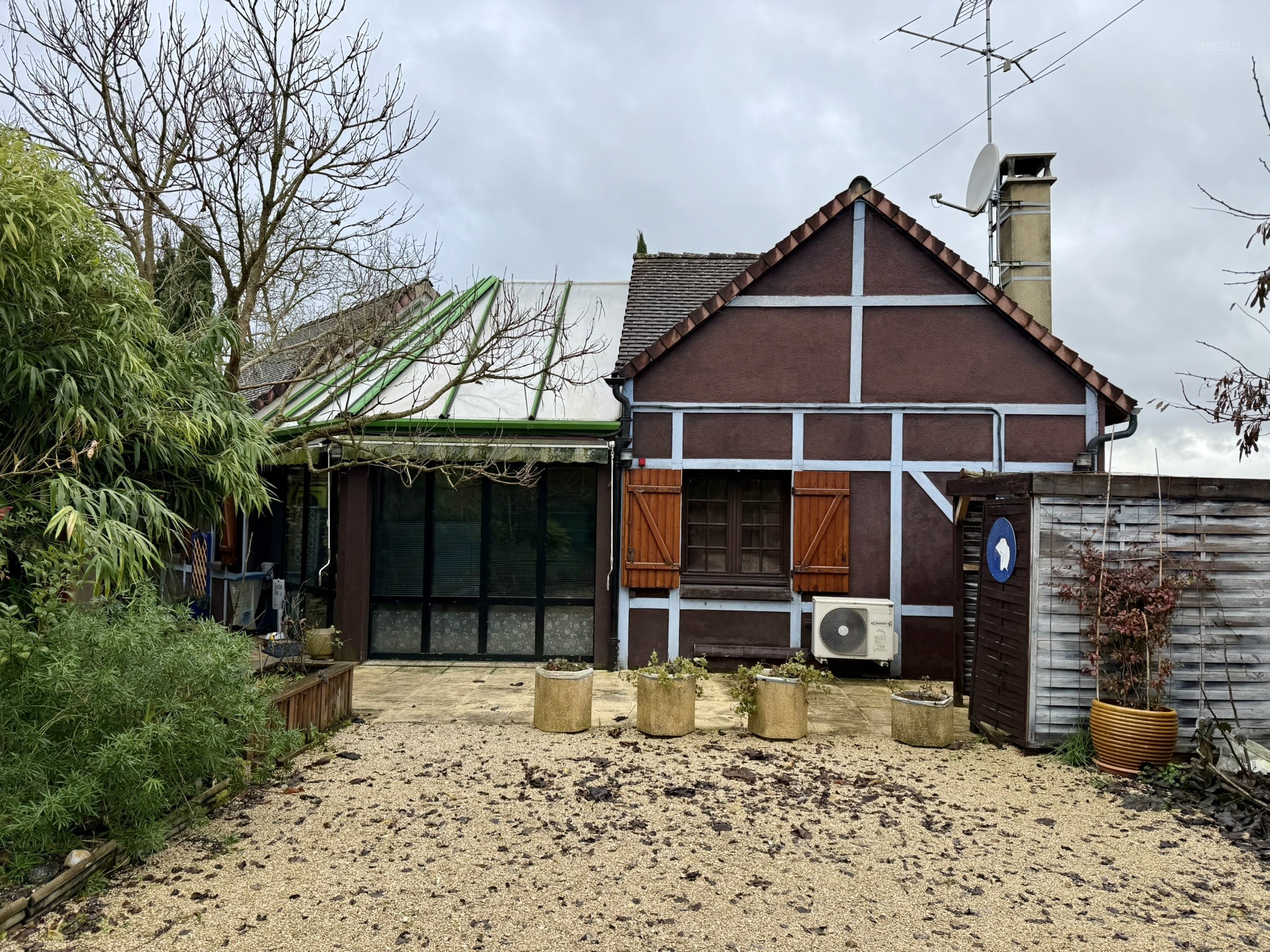 BUCHERES - Maison T3 70m2 avec piscine et spa — photo 11