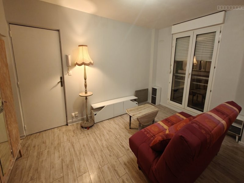 Libre le ..Maintenant  Mt Loyer :440  Mt des charges :30 — photo 3
