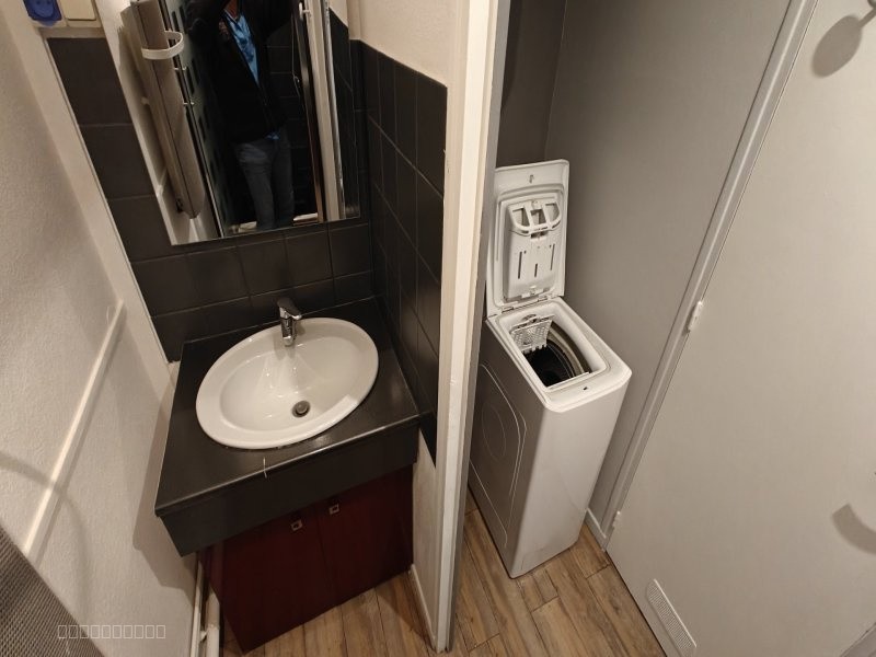 Libre le ..Maintenant  Mt Loyer :440  Mt des charges :30 — photo 4