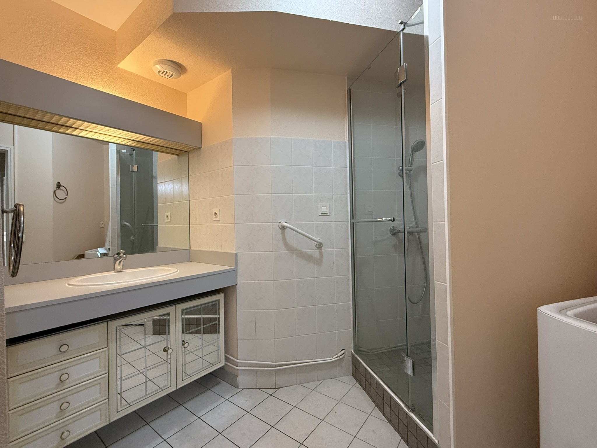 TROYES - Appartement T2 50m2 résidence sénior — photo 5