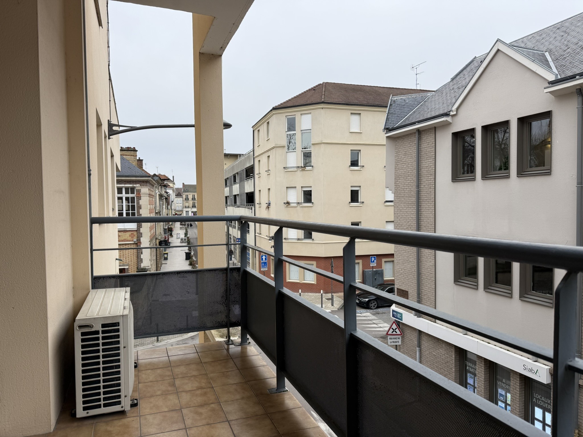 TROYES - Appartement T2 50m2 résidence sénior — photo 7