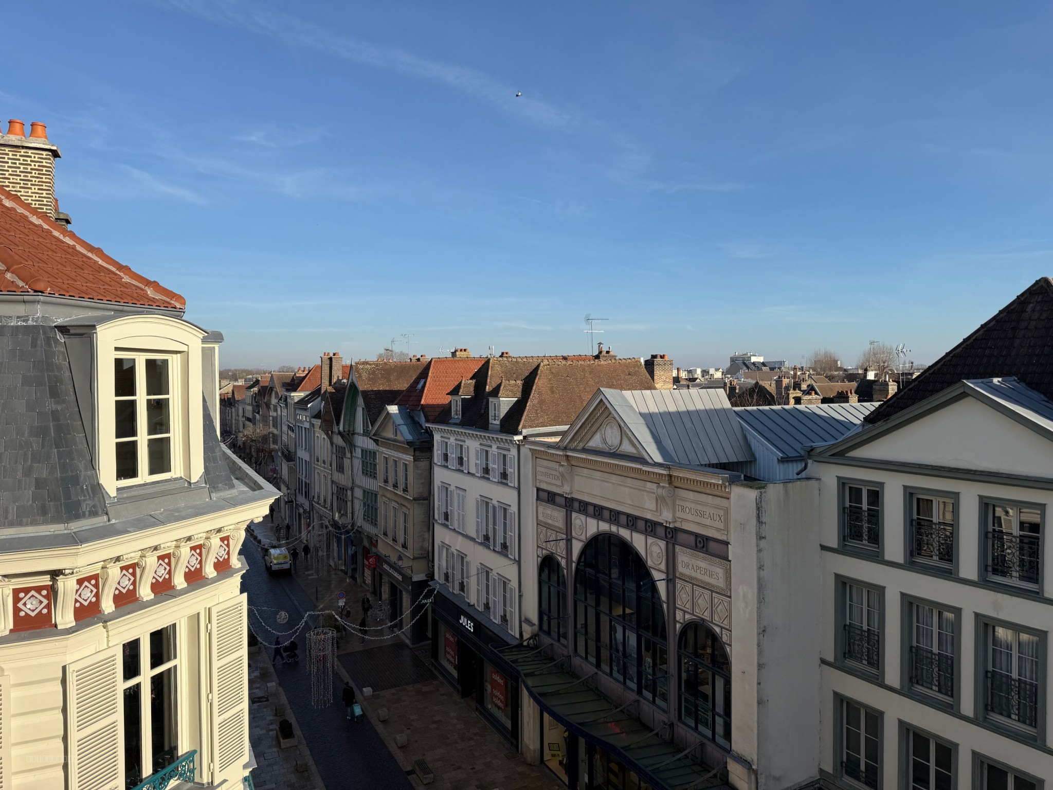 TROYES - Appartement T4 92m2 — photo 8
