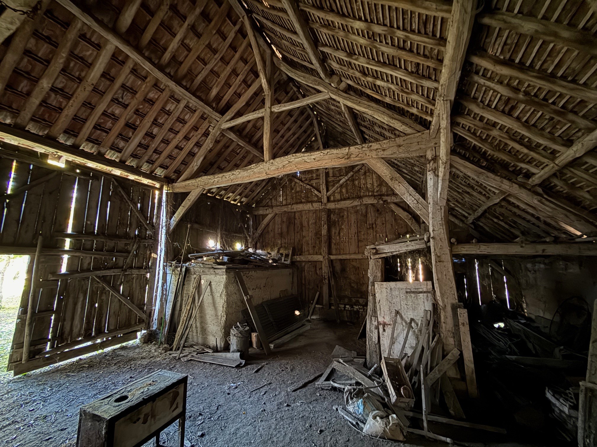 SAINT-MESMIN - Grange 200m2 — photo 2