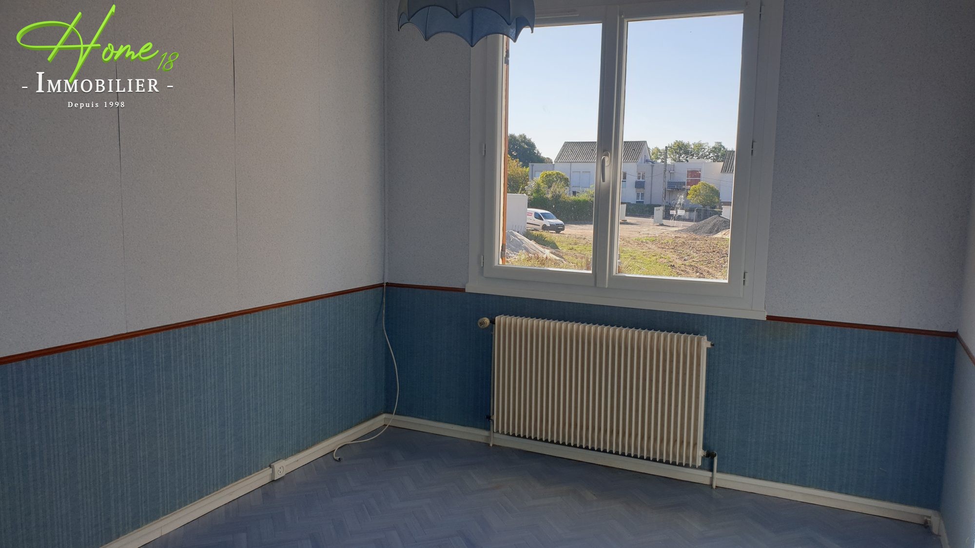 Maison - 73m2 La Chapelle-Saint-Ursin — photo 9