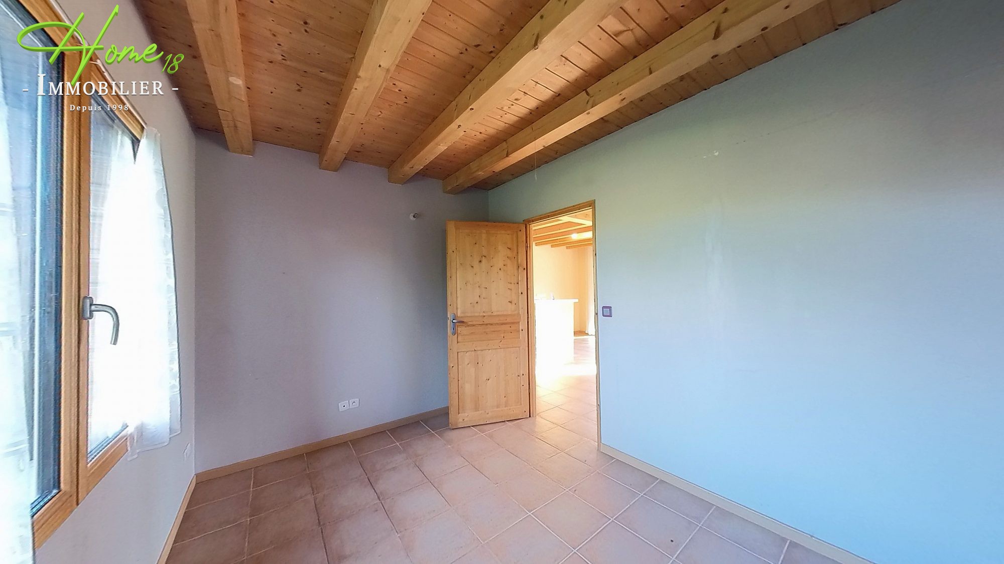 Maison T5 sur sous sol à FUSSY — photo 7