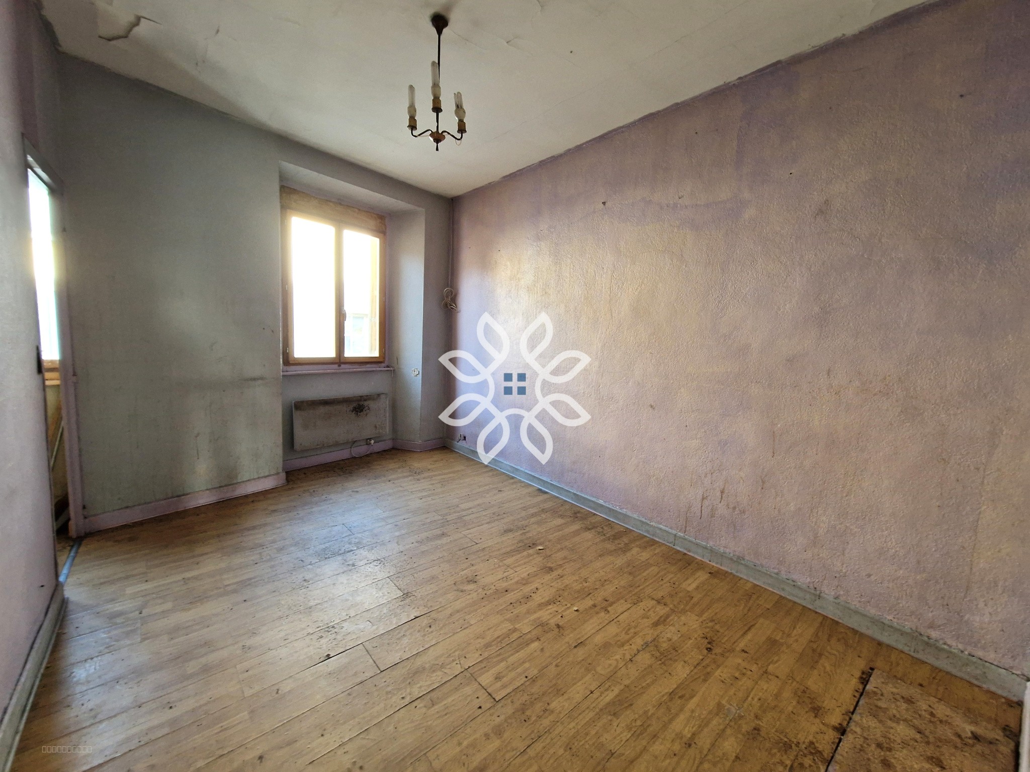 MAISON de BOURG — photo 2